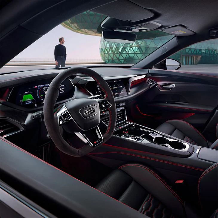 Audi RS e-tron GT cockpit